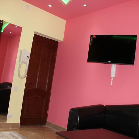 Princ Plaza Hotel Erivan Exterior foto