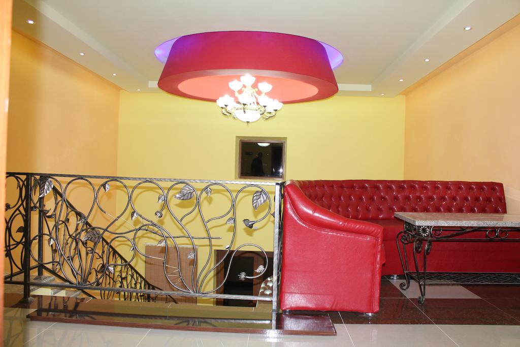 Princ Plaza Hotel Erivan Zimmer foto